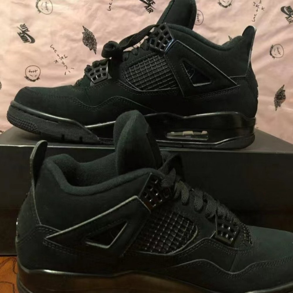 Air Jordan 4 Retro Black Cat